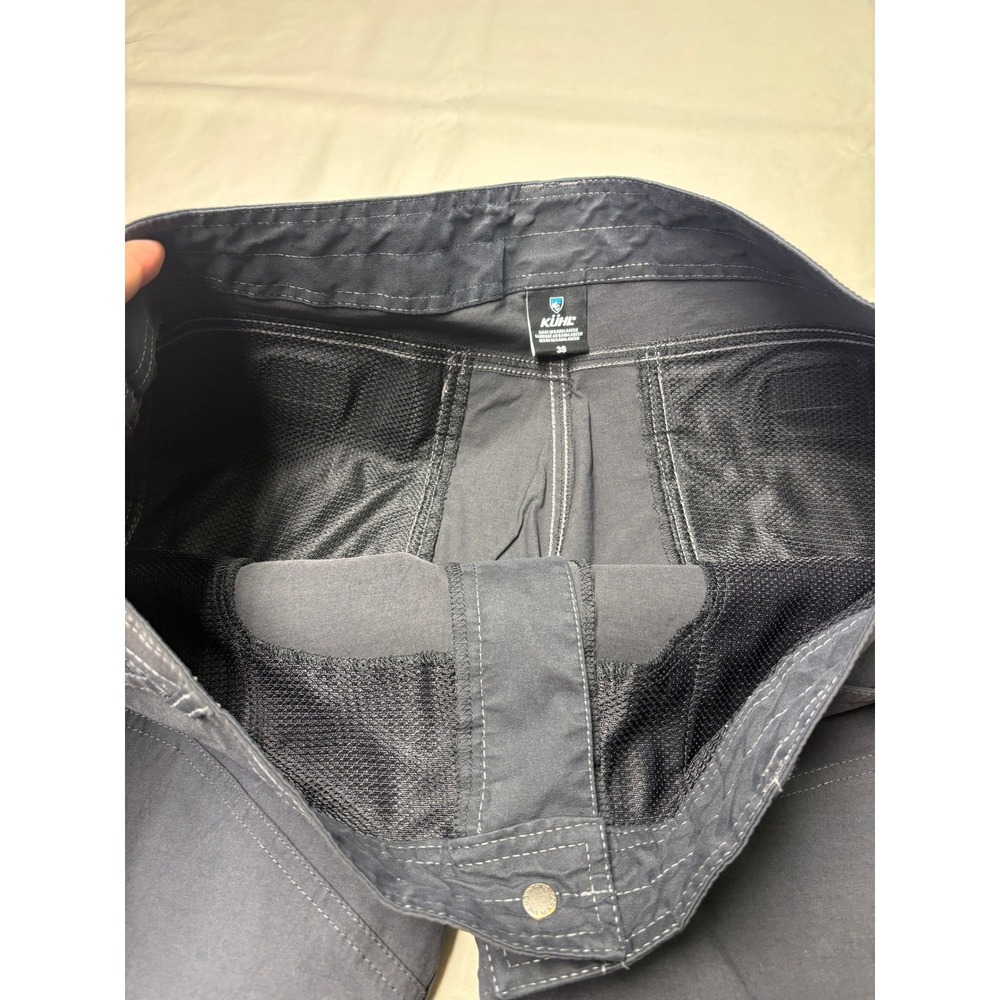 Kuhl Renegade Shorts Mens 38X10 Dark Gray Hiking Outdoor Technical Style 5121‎ - Picture 3 of 10